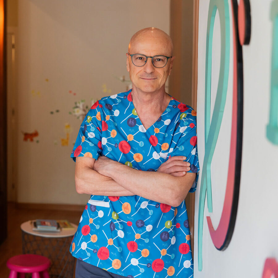 Dr. Gabriel Ruiz​